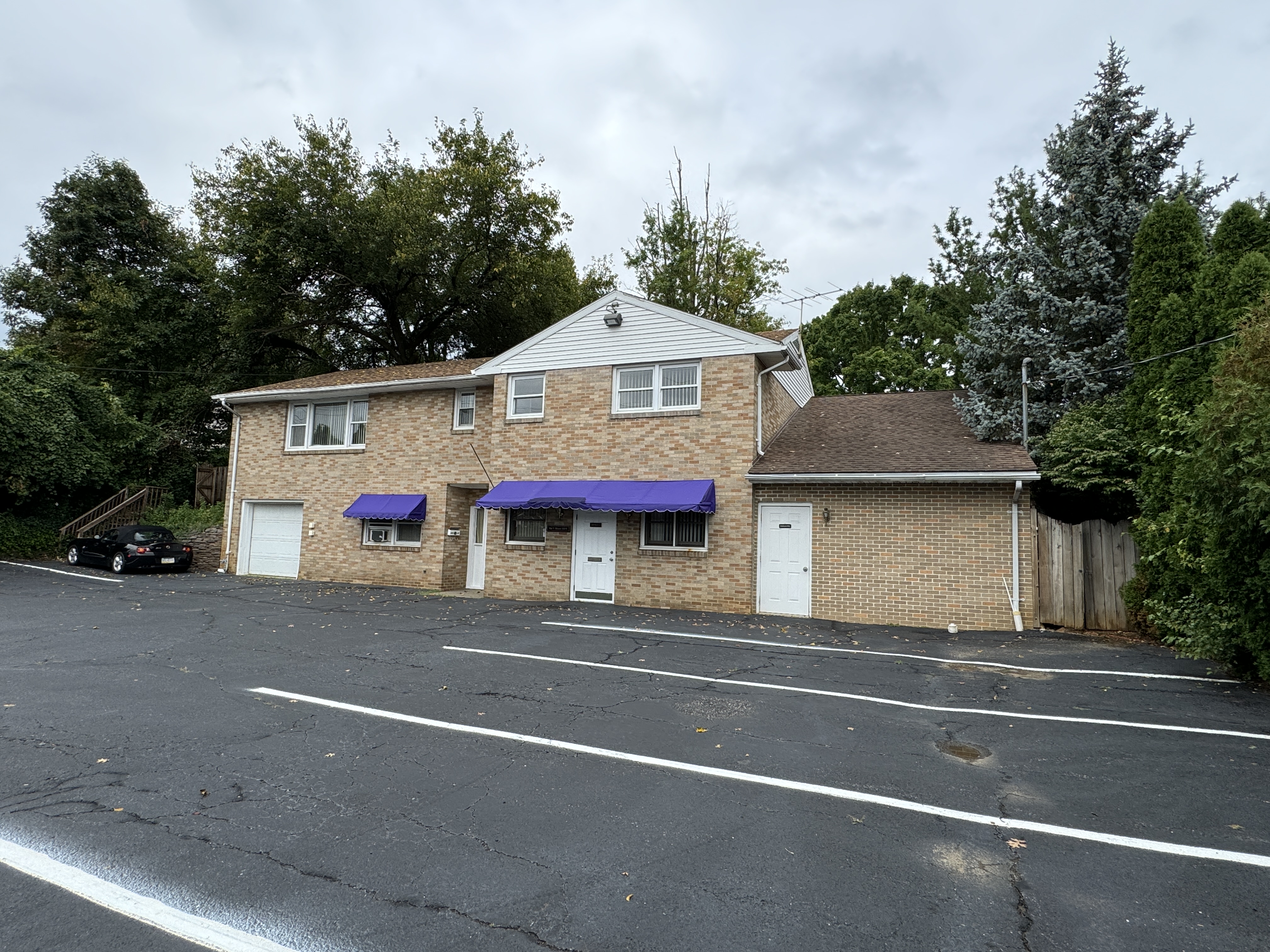 2601 Nazareth Rd, Easton, Pennsylvania 18045, ,Office,For Sale,2601 Nazareth Rd,1114