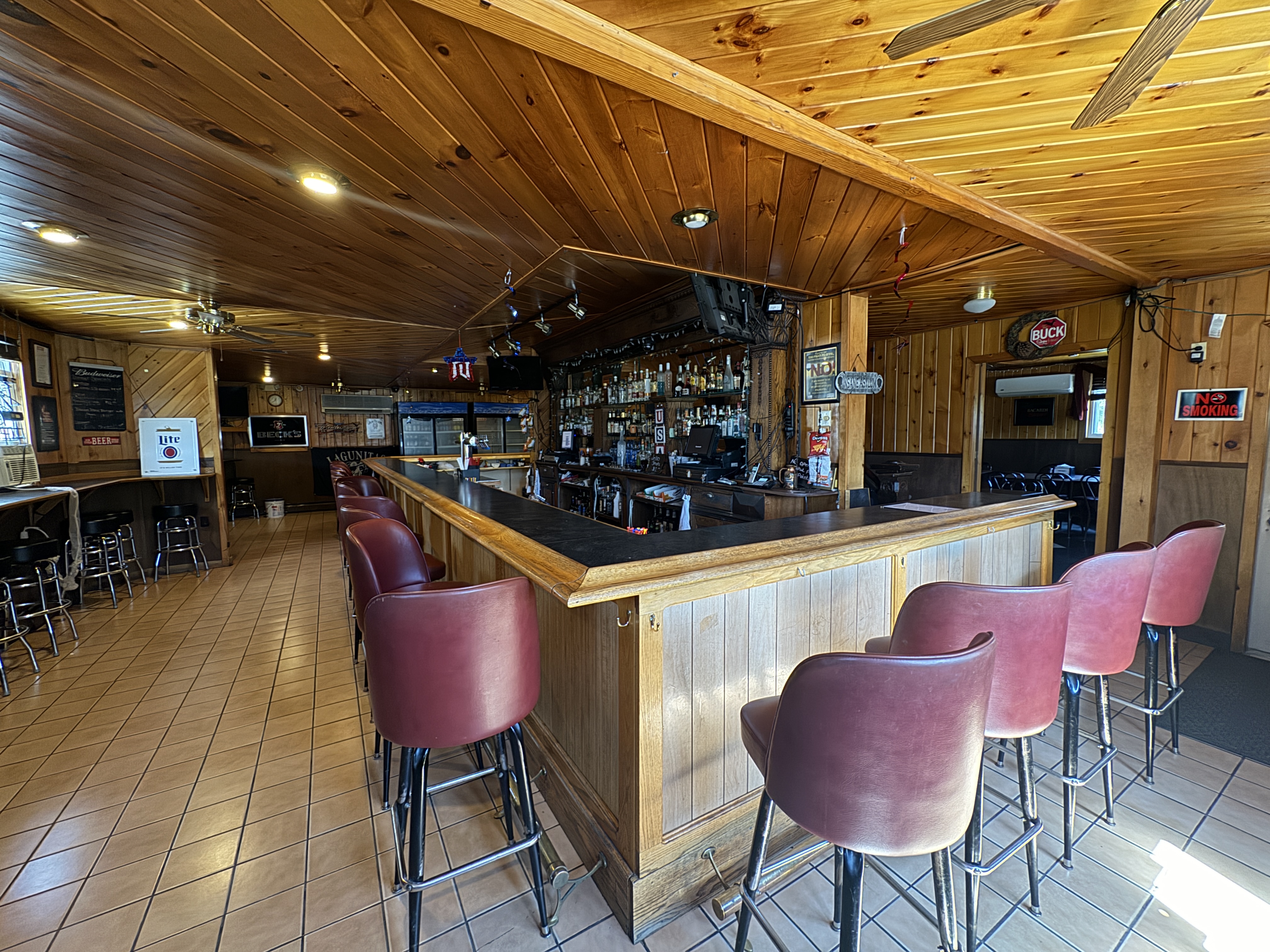 1424 W Lizard Creek Rd, Lehighton, Pennsylvania 18235, ,Retail,For Sale,Lizard Creek Pub,1424 W Lizard Creek Rd,1115