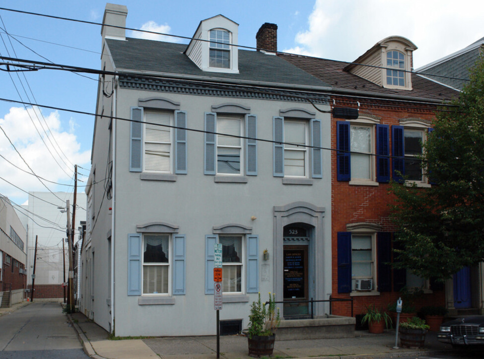 523 W Linden St, Allentown, Pennsylvania 18101, ,Office,For Lease,523 W Linden St,1129