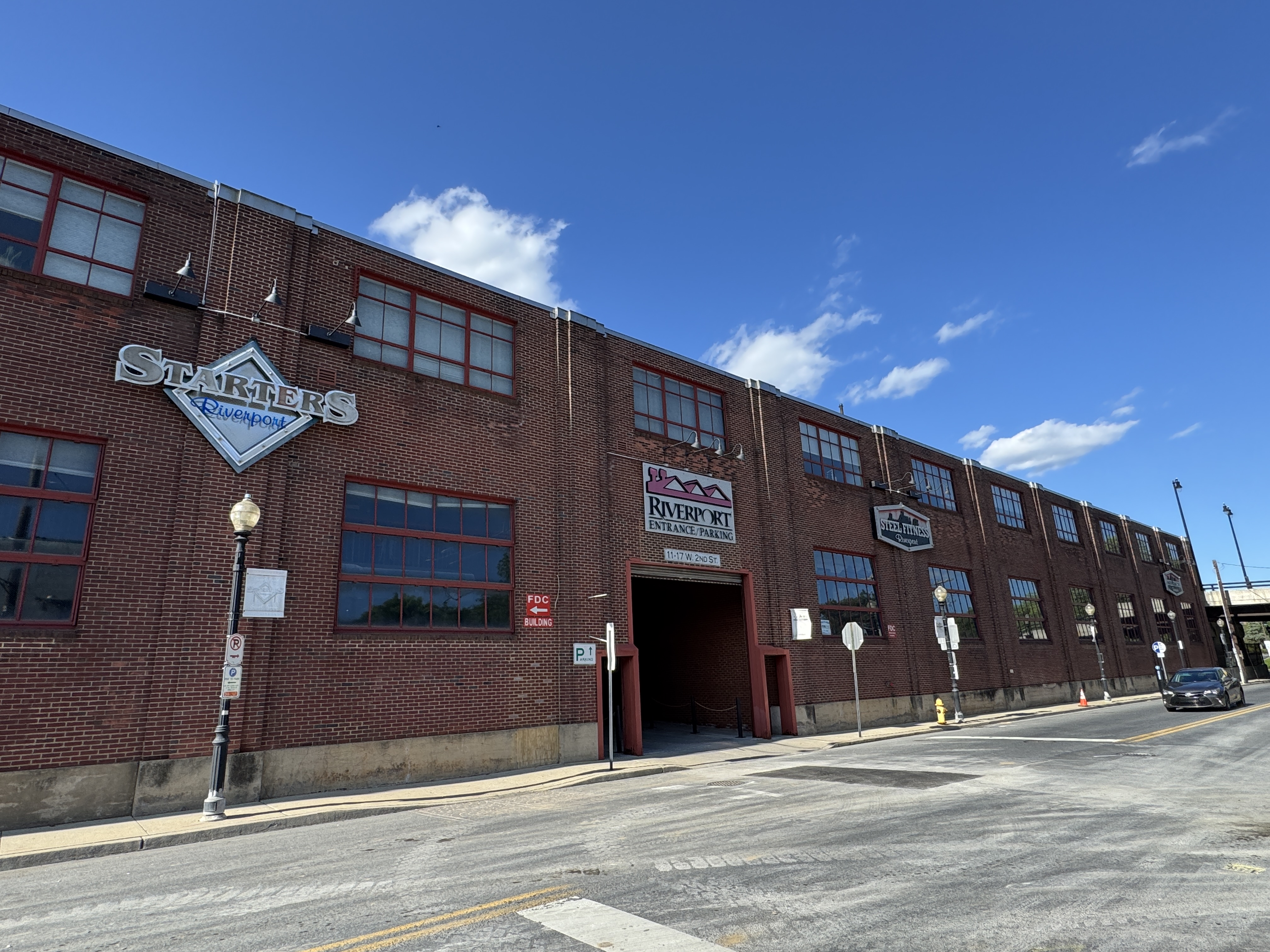 15 W 2nd St, Bethlehem, Pennsylvania 18015, ,Retail,For Sale and For Lease,Riverport,15 W 2nd St,1153