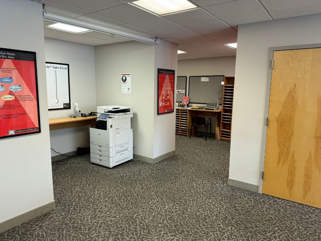 601 Bethlehem Pike, Montgomeryville, Pennsylvania 18936, ,Office,For Sale and For Lease,B-2 Suite 100,601 Bethlehem Pike,1154