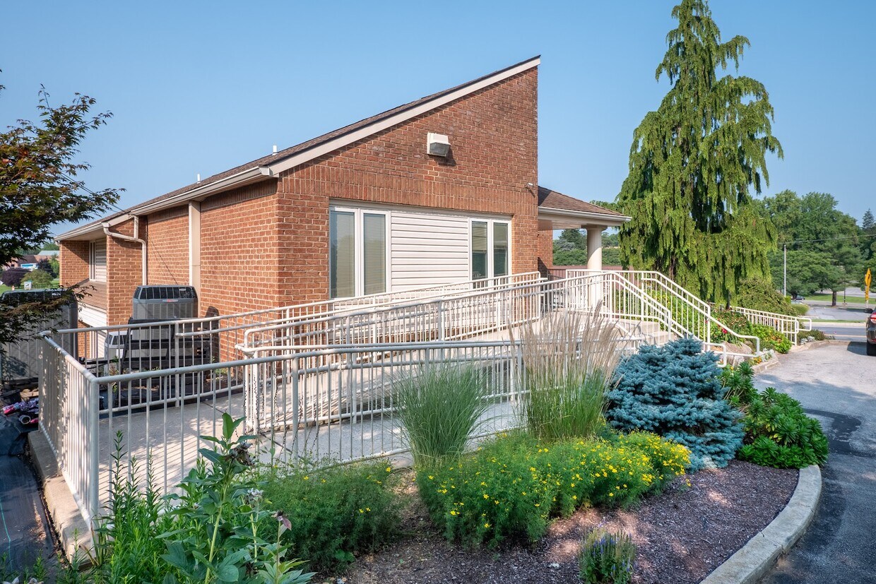 2900 Hamilton Blvd, Allentown, Pennsylvania 18103, ,Office,For Sale,2900 Hamilton Blvd,1174