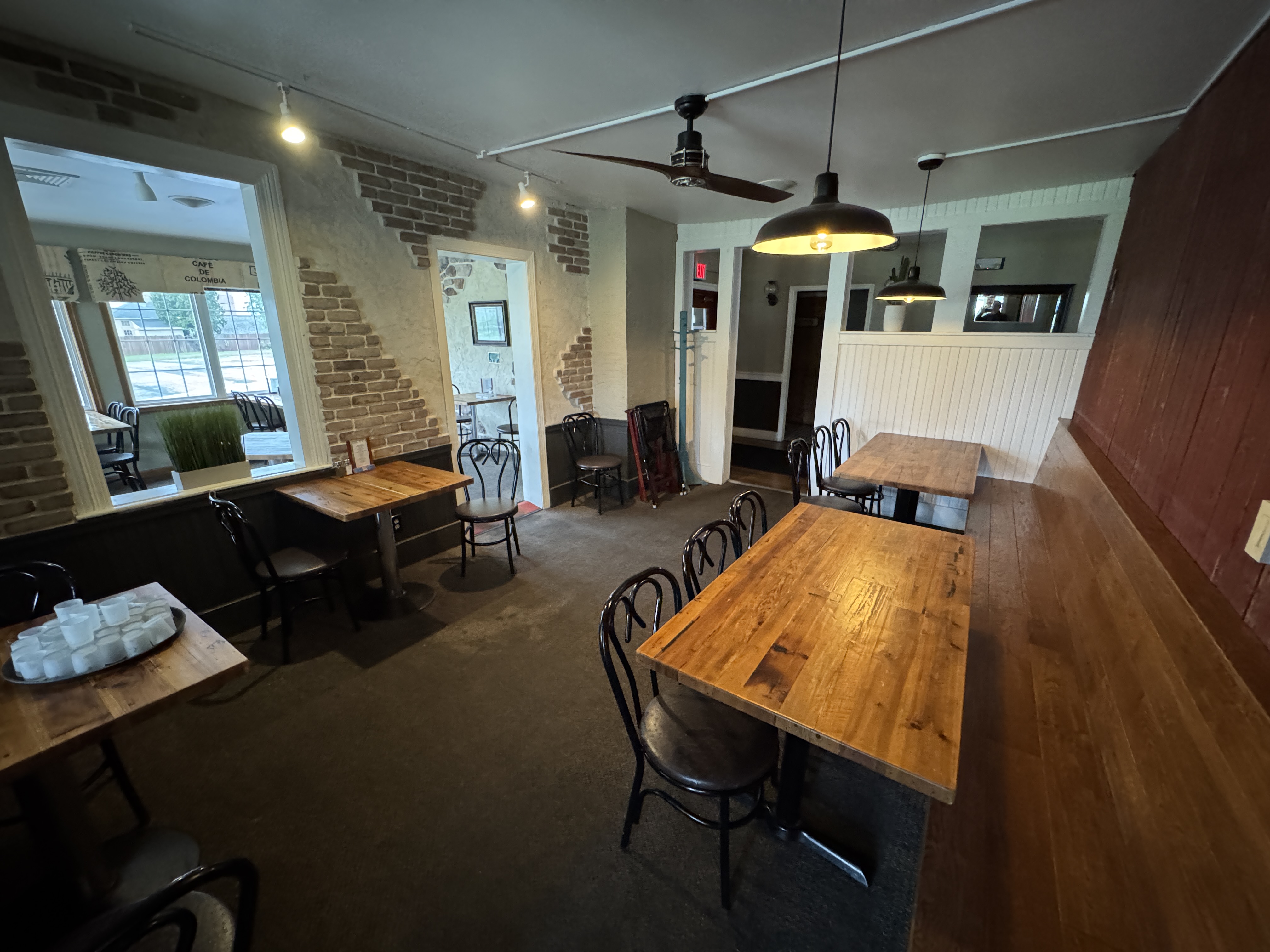 6751 Ruppsville Rd, Allentown, Pennsylvania 18106, ,Retail,For Lease,The Sunset Grille,6751 Ruppsville Rd,1176