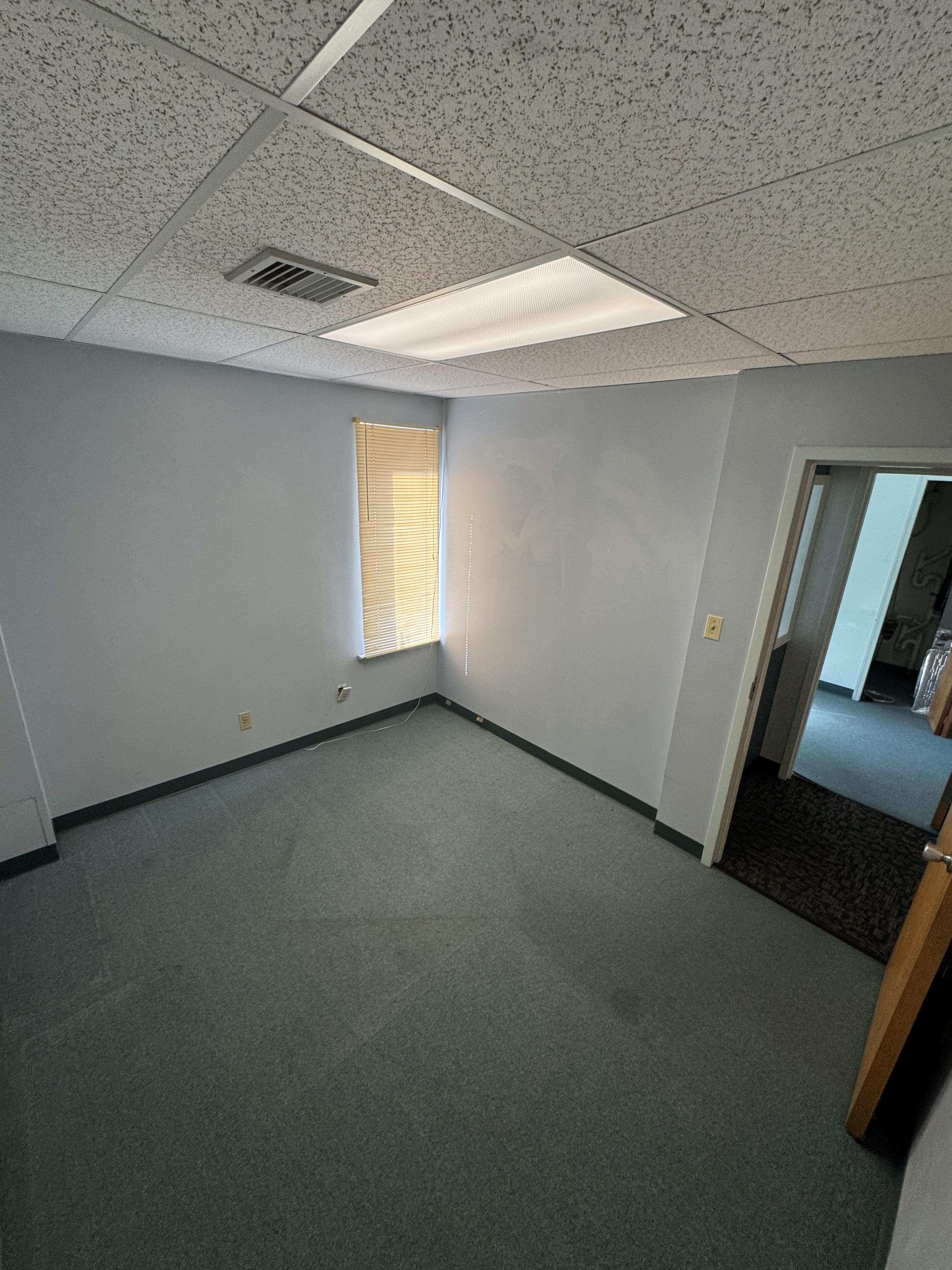 623 W Union Blvd, Bethlehem, Pennsylvania 18018, ,Office,For Lease,623 W Union Blvd,1188