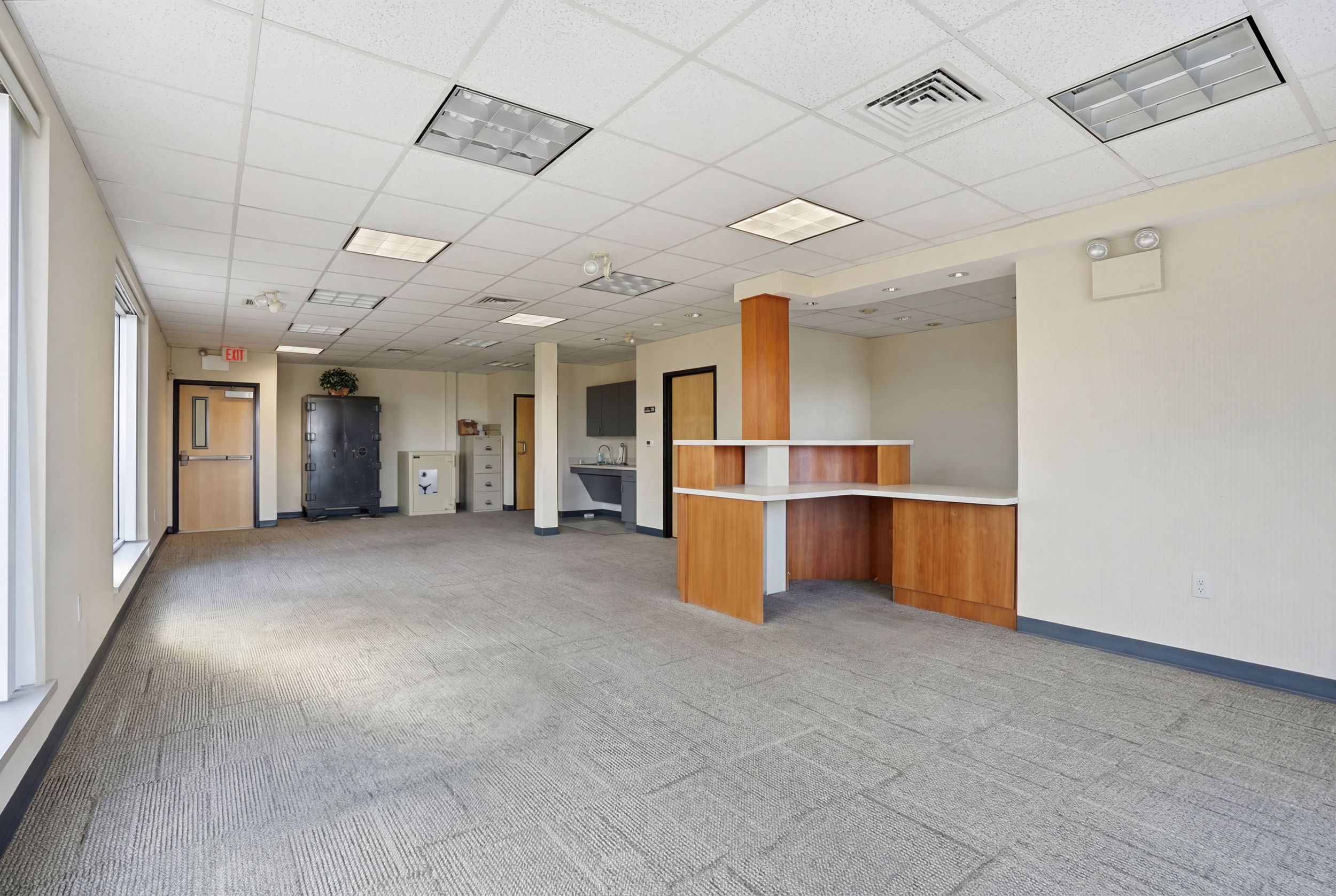 1645-1655 Hausman Rd, Allentown, Pennsylvania 18104, ,Retail,For Lease,Hausman Plaza,1645-1655 Hausman Rd,1208