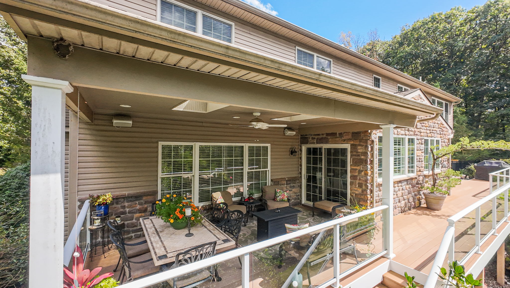 5615 Kernsville Rd, Orefield, Pennsylvania 18069, 5 Bedrooms Bedrooms, 22 Rooms Rooms,4 BathroomsBathrooms,Residence,Residential For Sale,5615 Kernsville Rd,1211