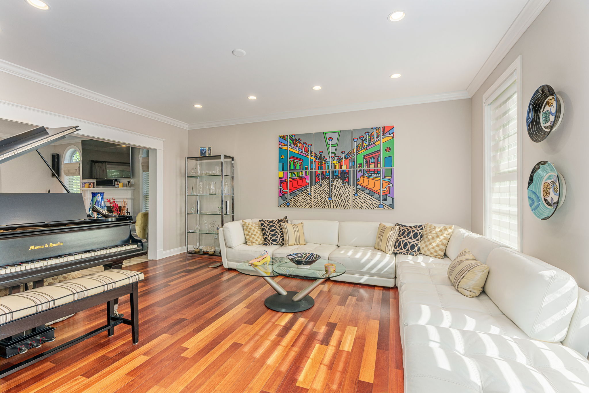 5615 Kernsville Rd, Orefield, Pennsylvania 18069, 5 Bedrooms Bedrooms, 22 Rooms Rooms,4 BathroomsBathrooms,Residence,Residential For Sale,5615 Kernsville Rd,1211