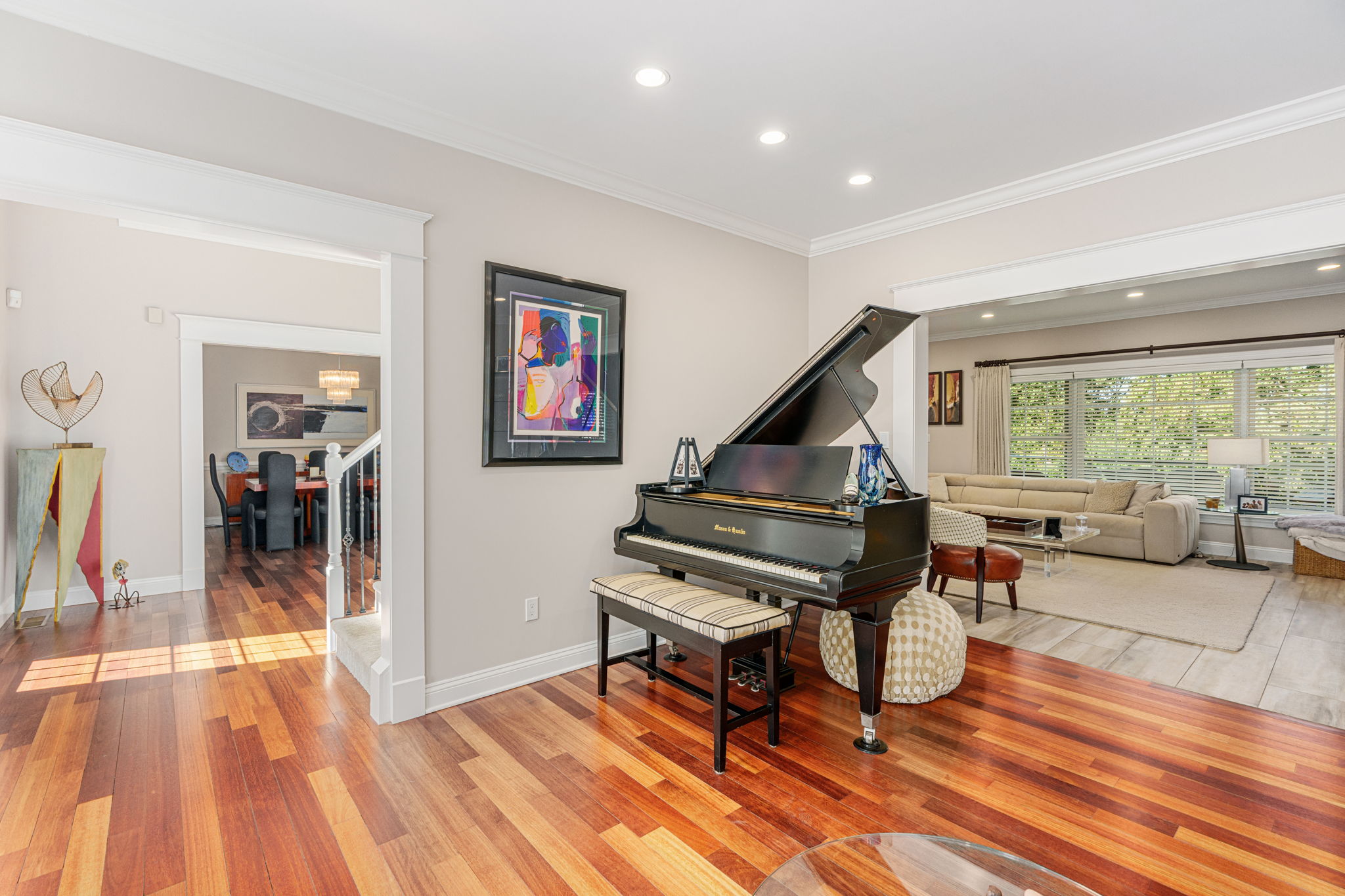 5615 Kernsville Rd, Orefield, Pennsylvania 18069, 5 Bedrooms Bedrooms, 22 Rooms Rooms,4 BathroomsBathrooms,Residence,Residential For Sale,5615 Kernsville Rd,1211