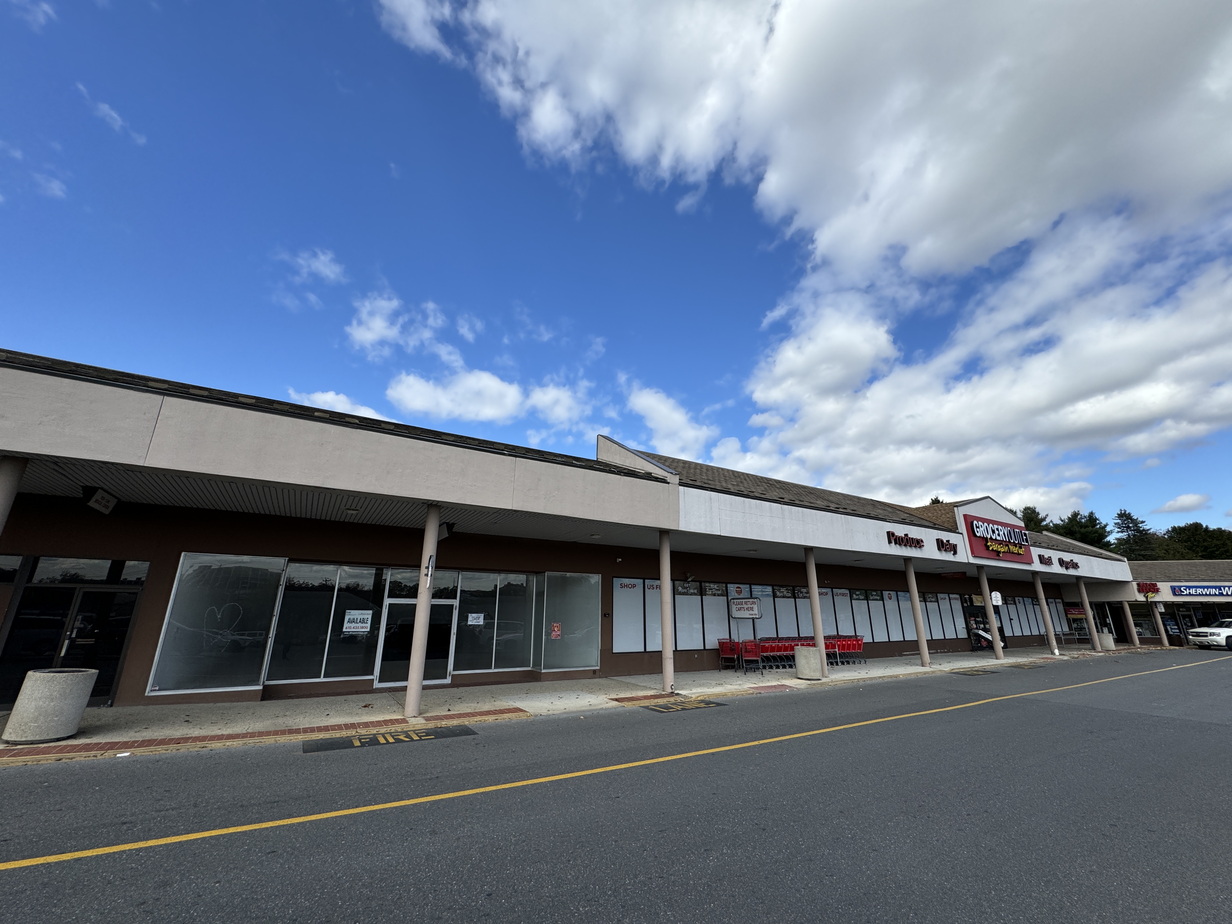 2429 - 2463 Nazareth Rd, Easton, Pennsylvania 18042, ,Retail,For Lease,2429 - 2463 Nazareth Rd,1029