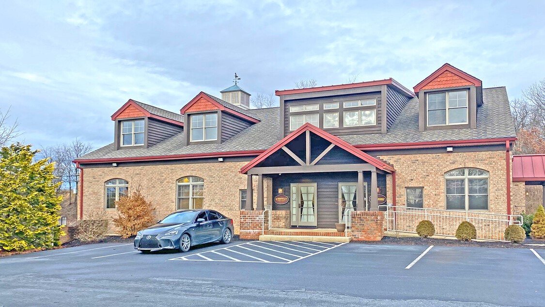 2987 Corporate Court, Orefield, Pennsylvania 18069, ,Office,For Lease,2987 Corporate Court,1030