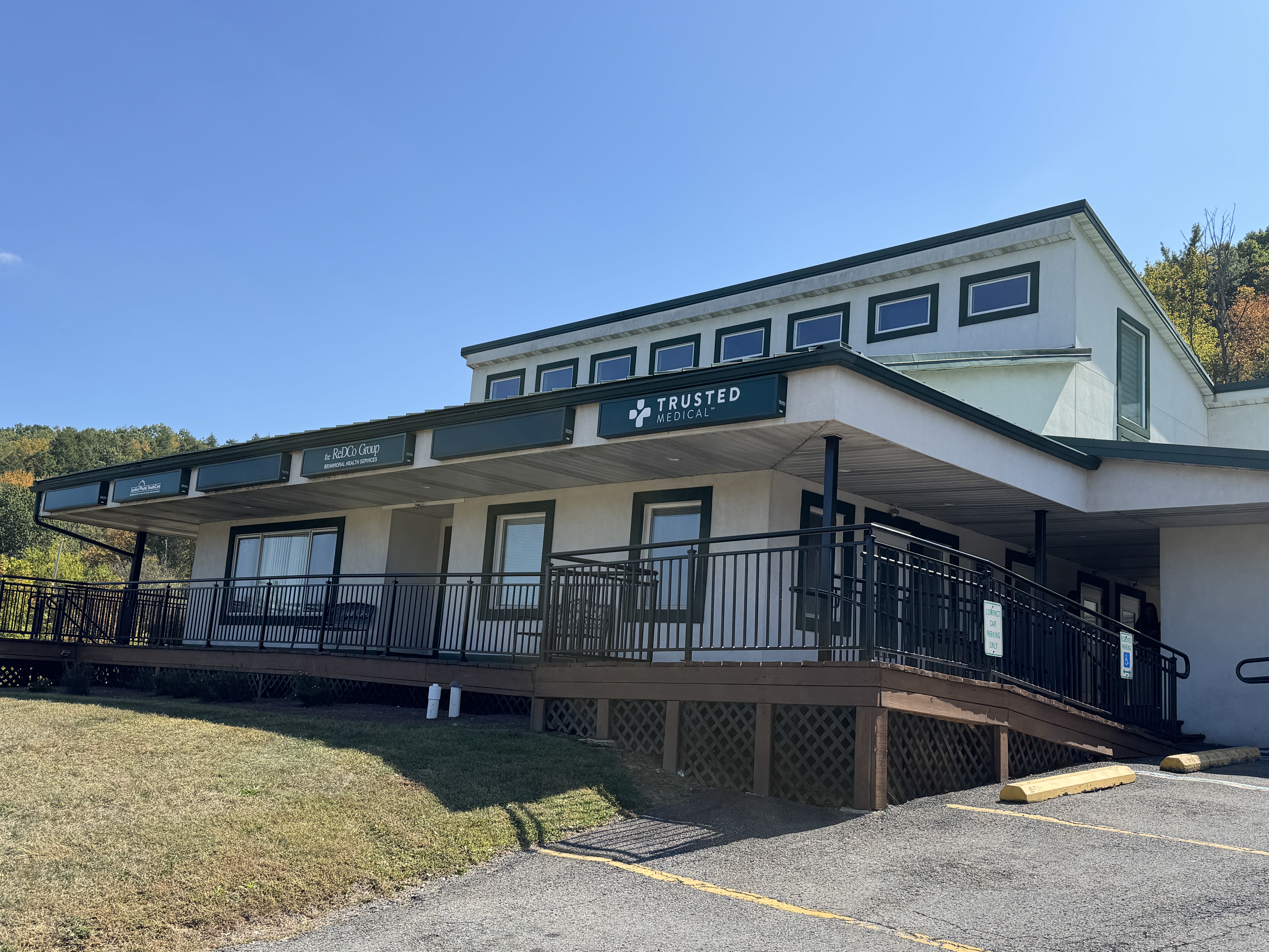 771-811 Blakeslee Blvd Drive East, Lehighton, Pennsylvania 18235, ,Office,For Lease,771-811 Blakeslee Blvd Drive East,1049
