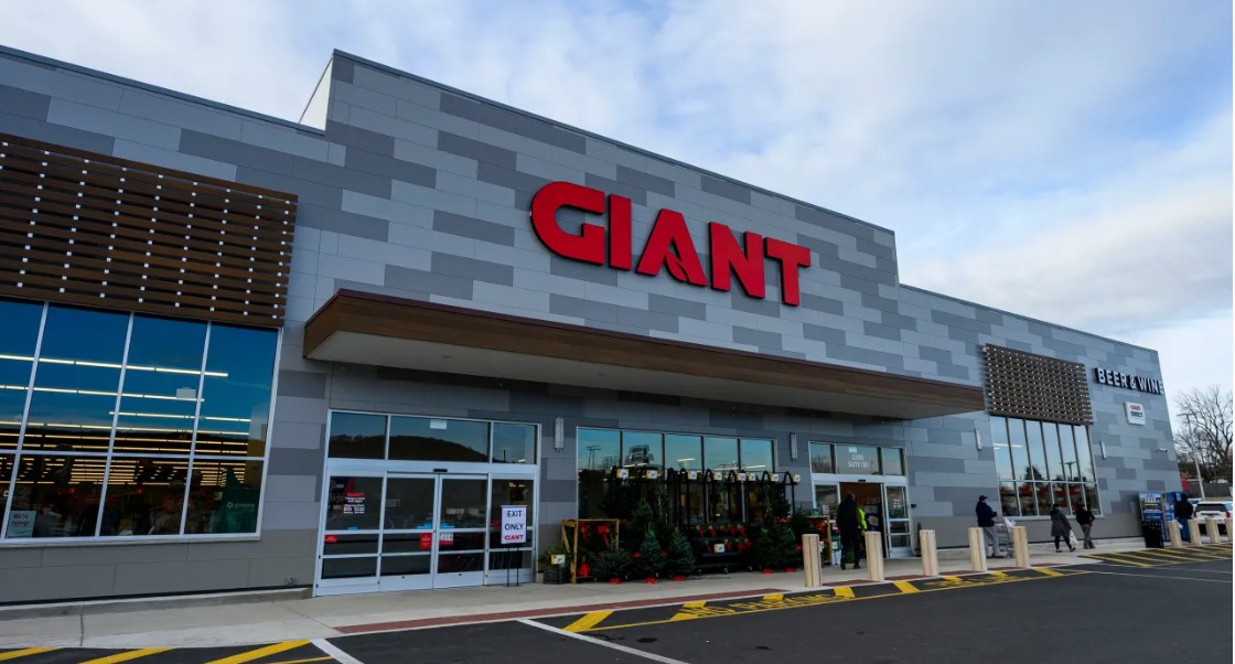 3300 Lehigh St, Allentown, Pennsylvania 18103, ,Retail,For Lease,3300 Lehigh St,1056 3300 Lehigh St, Allentown, Pennsylvania 18103, ,Retail,For Lease,3300 Lehigh St,1056